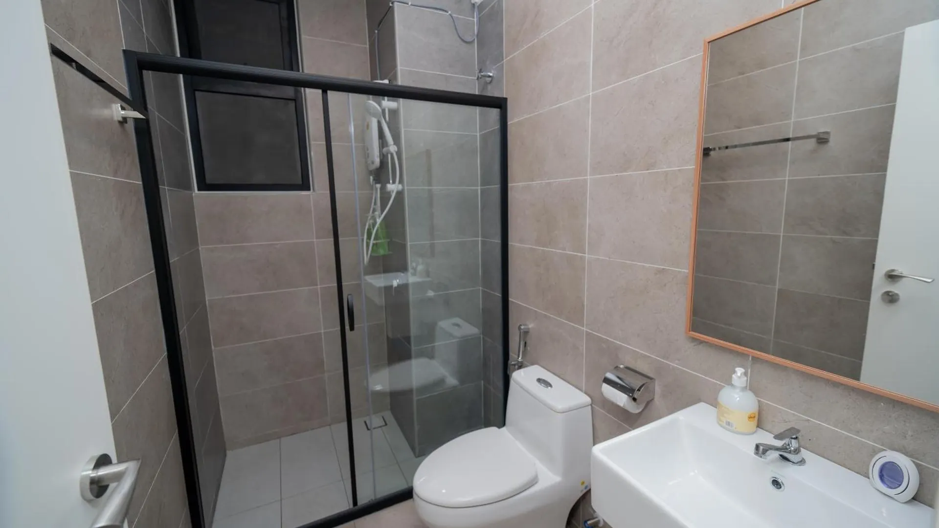 Muna The Cove Ipoh Garden East 3R2B 8Pax דירה