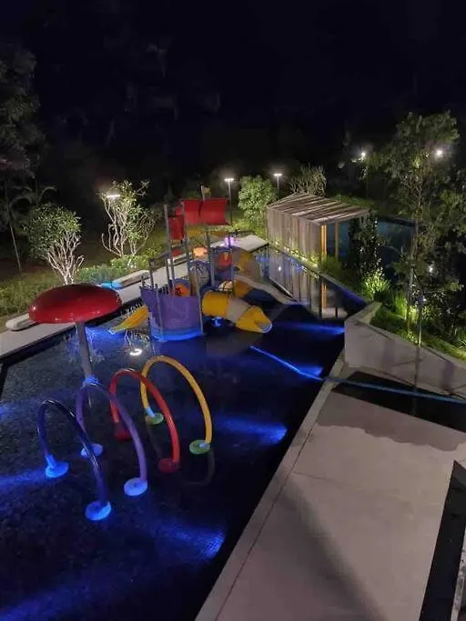 Muna The Cove Ipoh Garden East 3R2B 8Pax